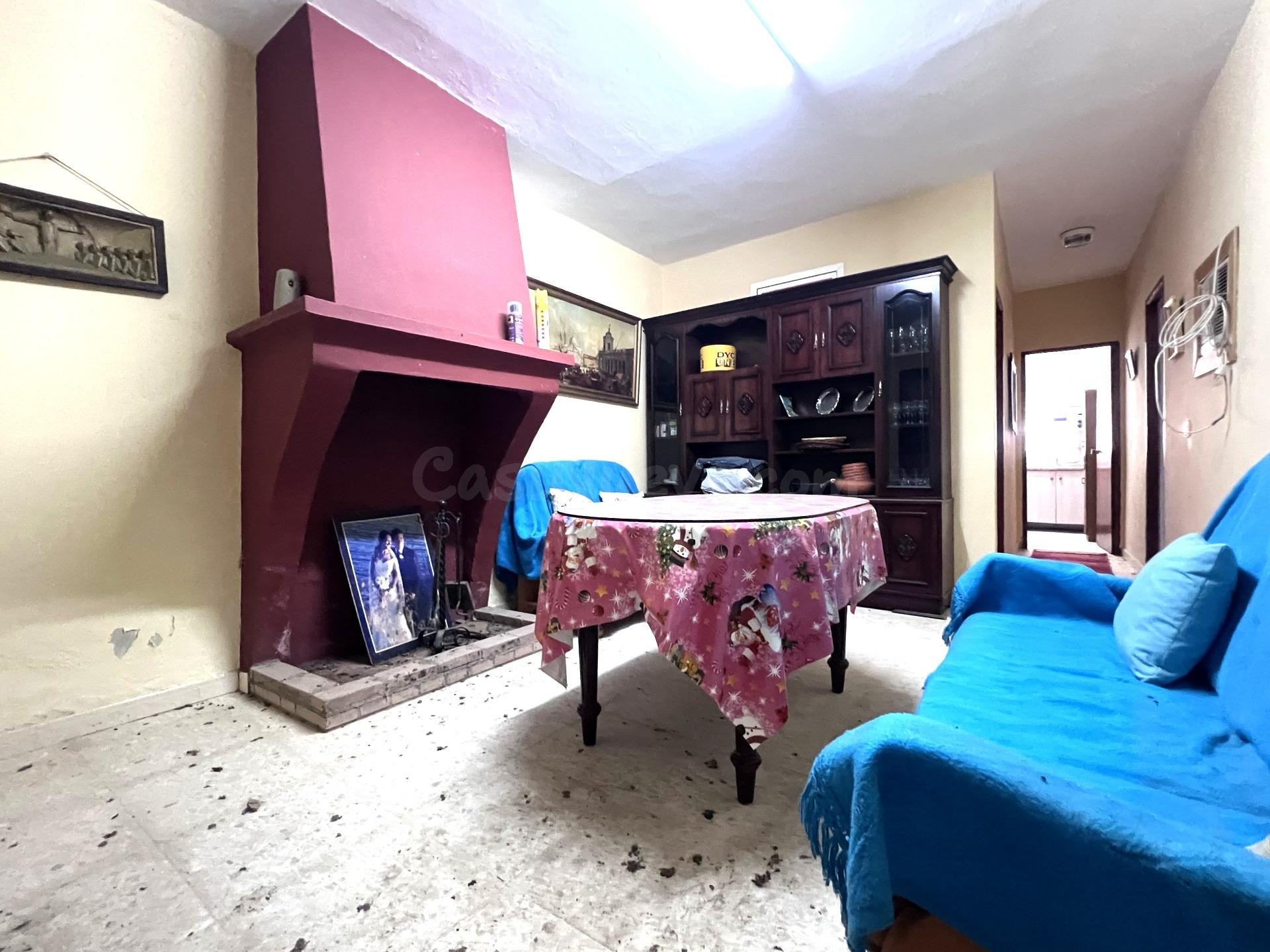 PARCELA CON CASA DE CAMPO EN VILLANUEVA DE LA SERENA