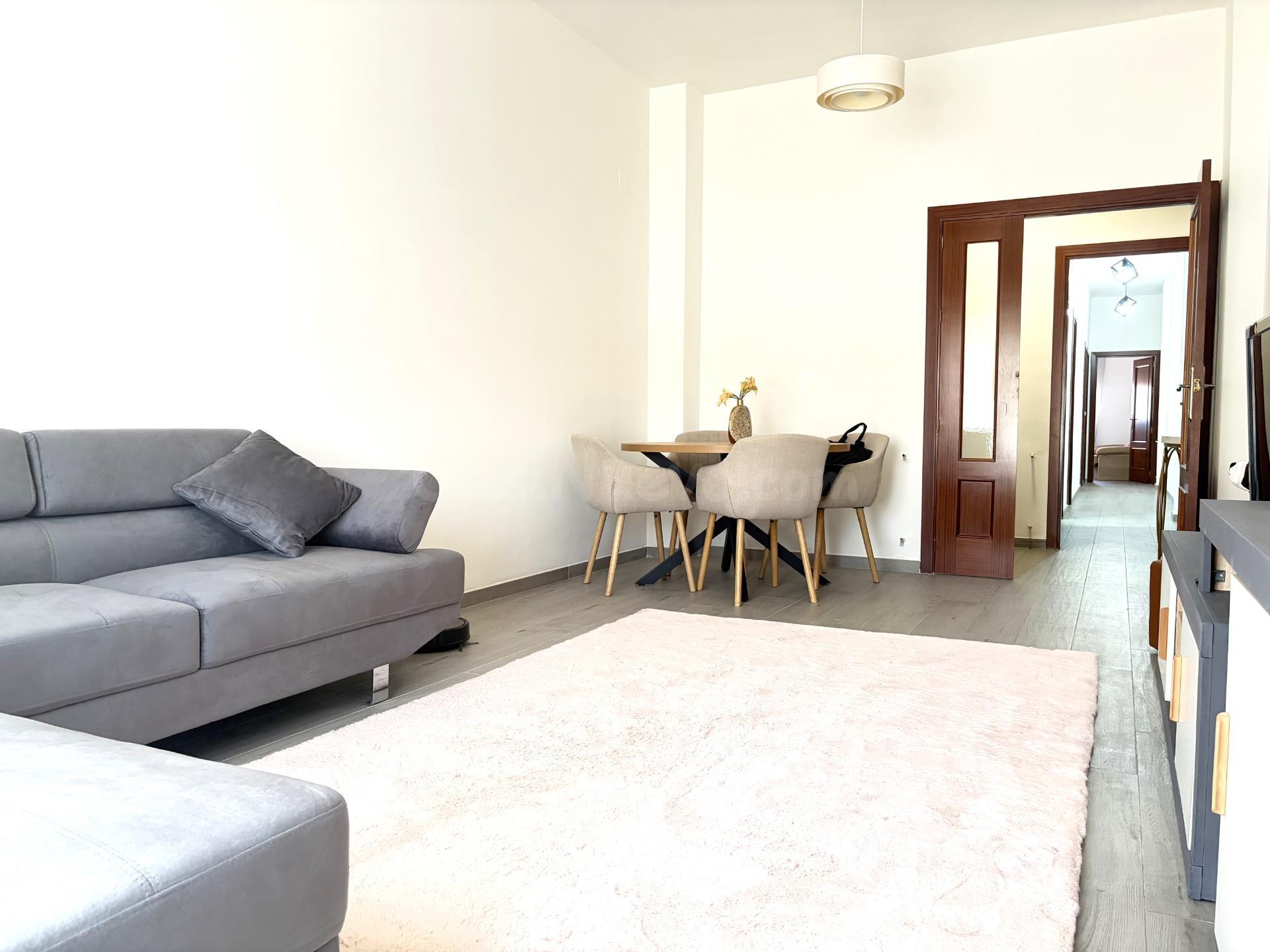 PISO FAMILIAR EN VENTA EN DON BENITO