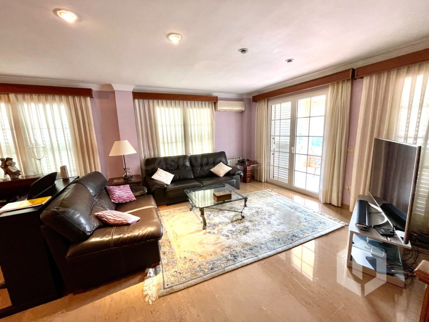 Espacioso y único chalet en venta en playa de Sagunto - foto 5