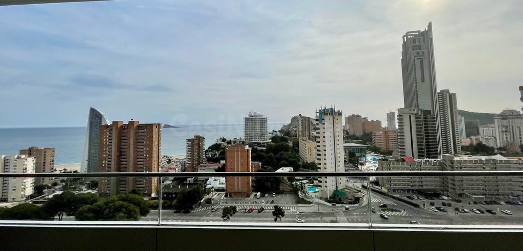 Se vende hermoso apartamento en Playa de Poniente