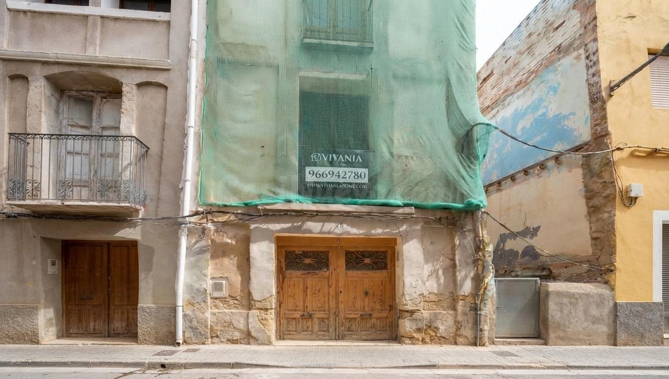 OPORTUNIDAD DE INVERSIÓN EN L’ ALCORA – CASA PARA REFORMAR CON HASTA 5 habitaciones