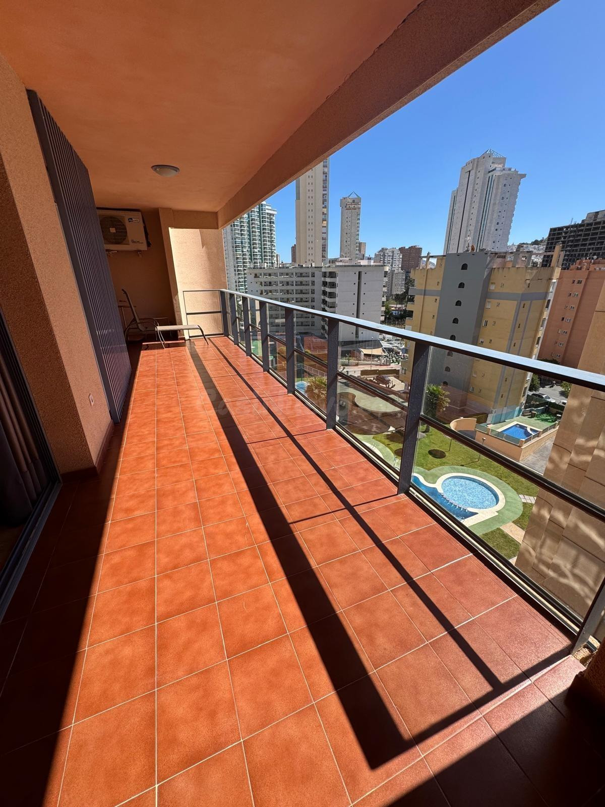 Apartamento con 2 dormitorios y 2 baños en La Cala de Villajoyosa