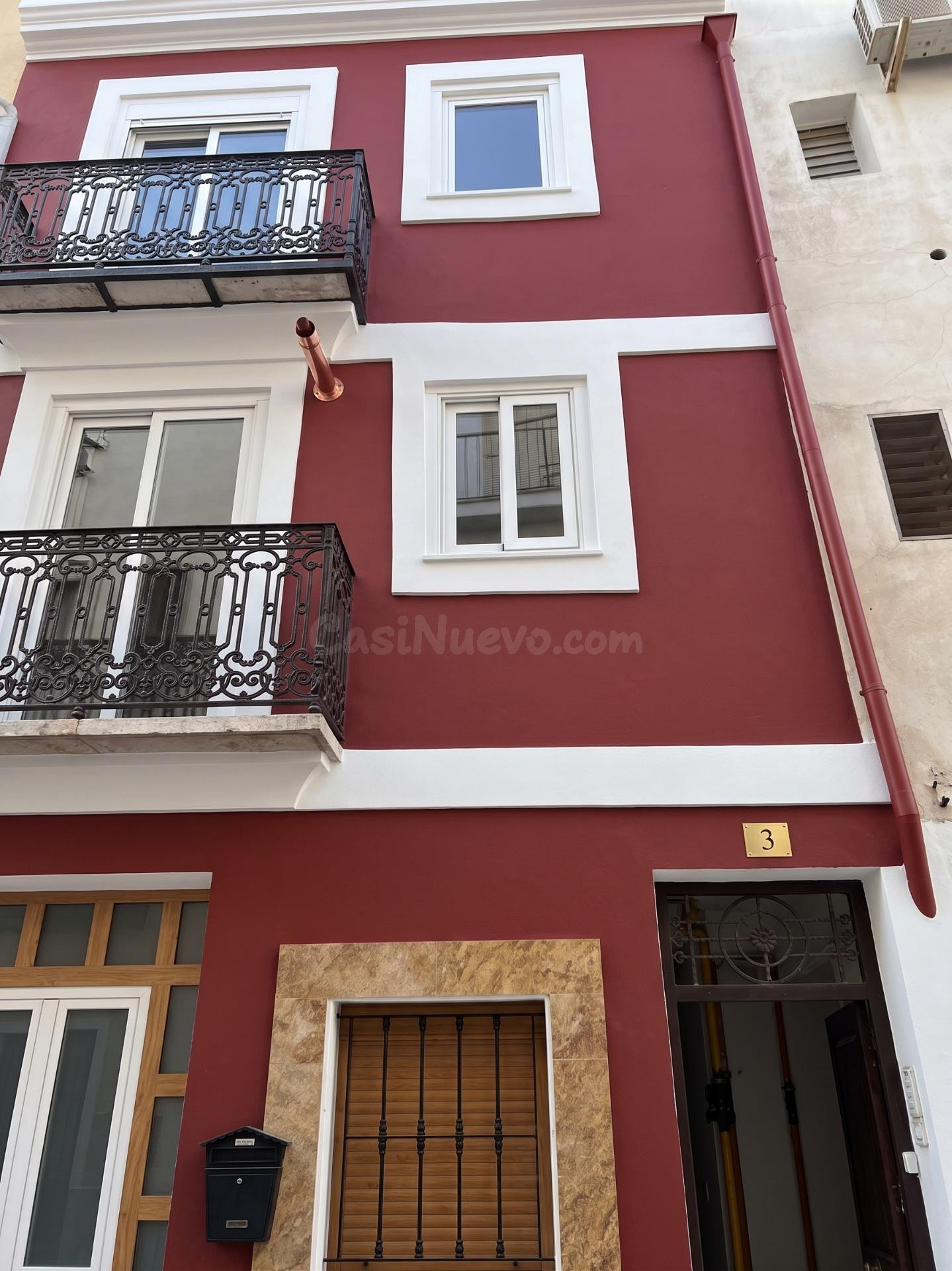 INVERSIÓN CON POTENCIAL DE REFORMA – 72 m2 EN REQUENA