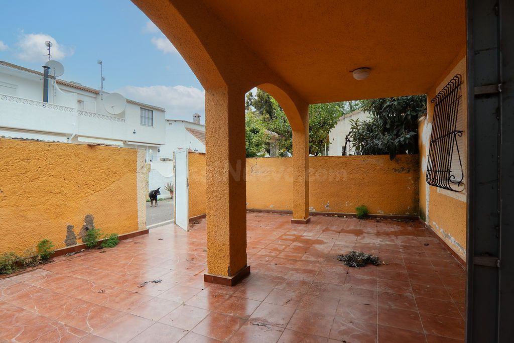 Chalet independiente en venta en Cartagena - foto 3