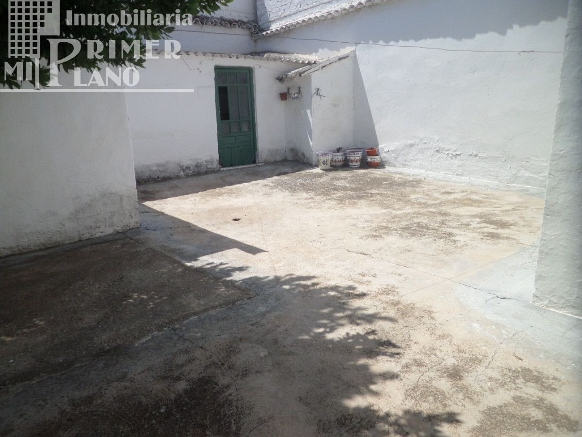 Casa 6 habitaciones 300m² en venta - Avda. Juan Carlos I