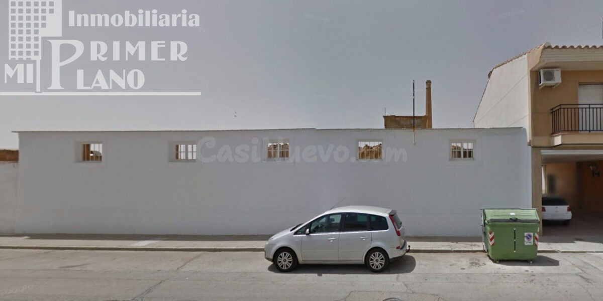 *¡OFERTA DE ULTIMA HORA! Se vende solar en Avenida Virgen de las viñas, por solo 215.000€*