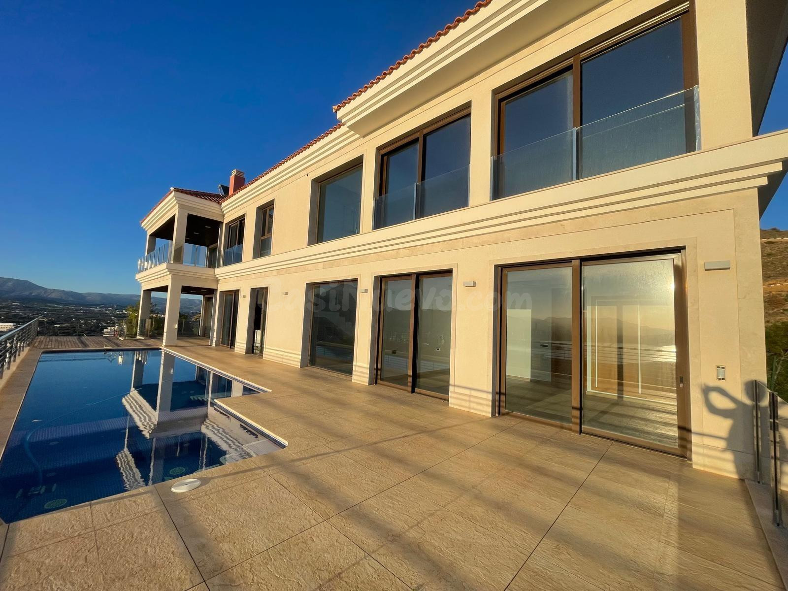 Villa de lujo en Benidorm