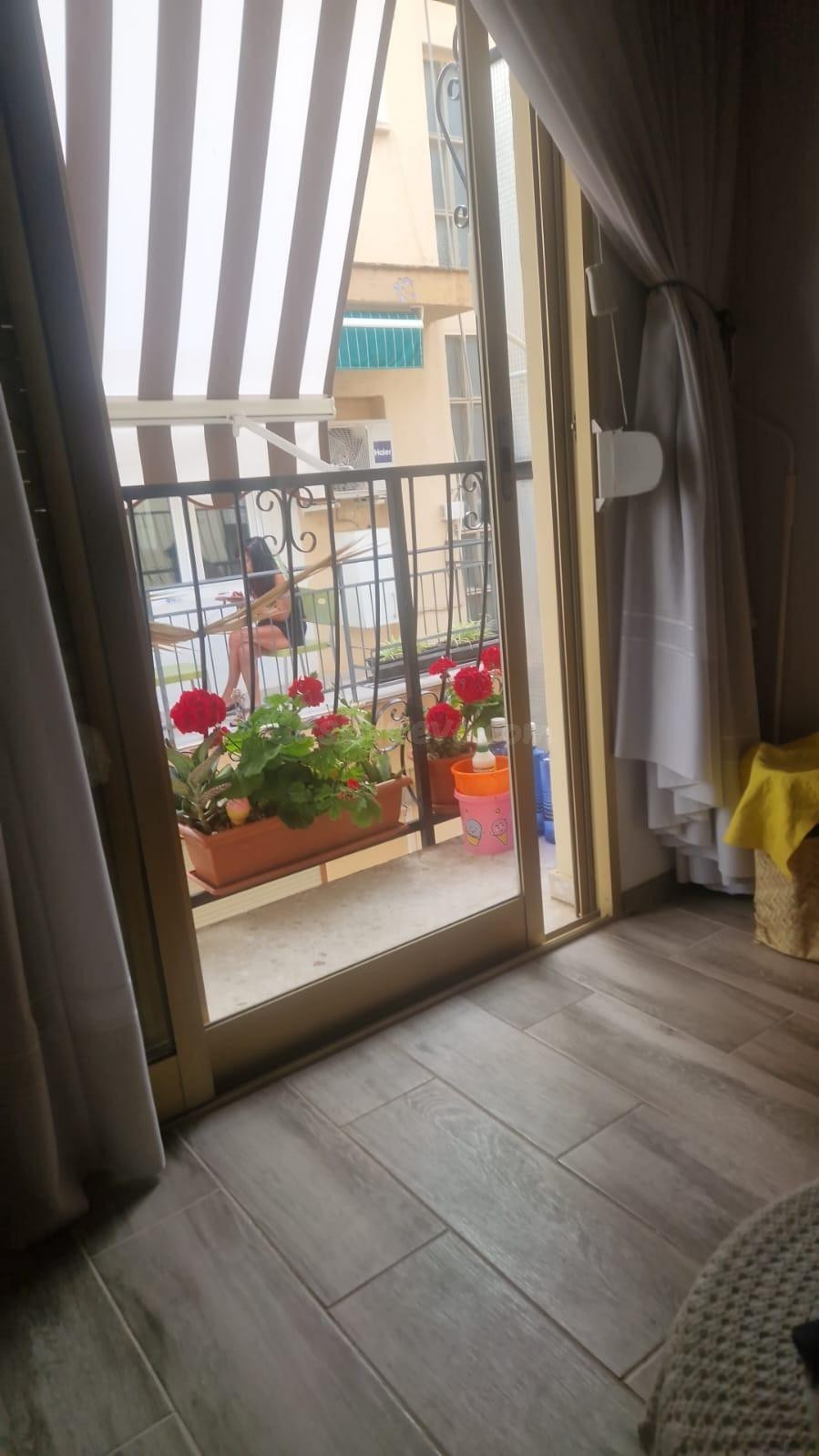 Piso al lado del mar y el centro a pocos metros del paseo marítimo