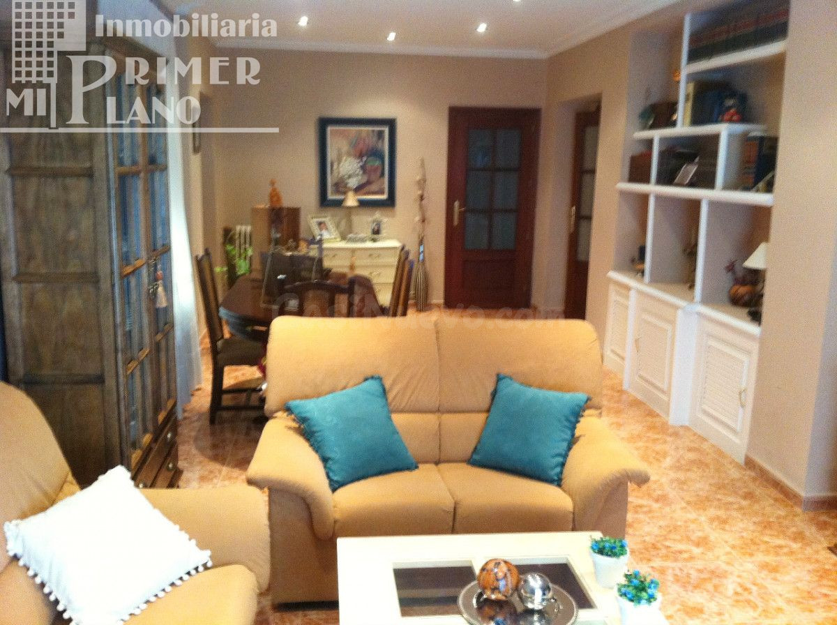 Casa 4 habitaciones 158m² en venta - Avda. Antonio Huertas
