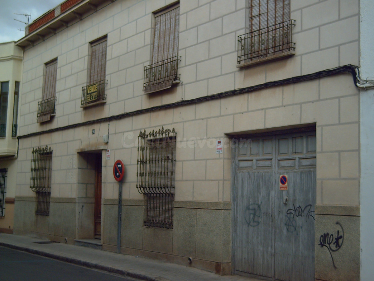 Casa de Pueblo 502m² en venta - Tomelloso