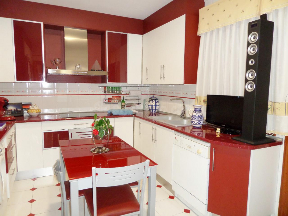Chalet 4 habitaciones 240m² en venta - Tomelloso