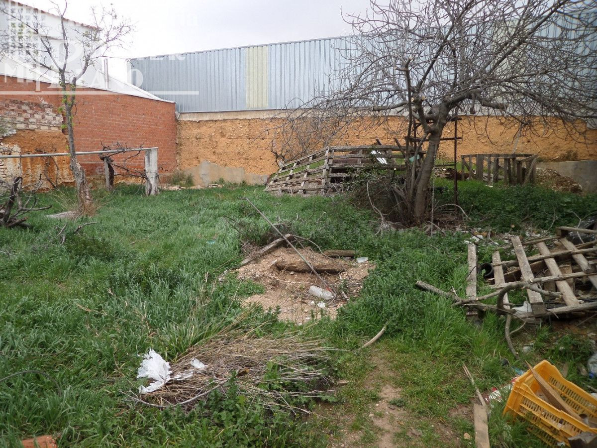 Casa 1100m² en venta - Calle Oriente