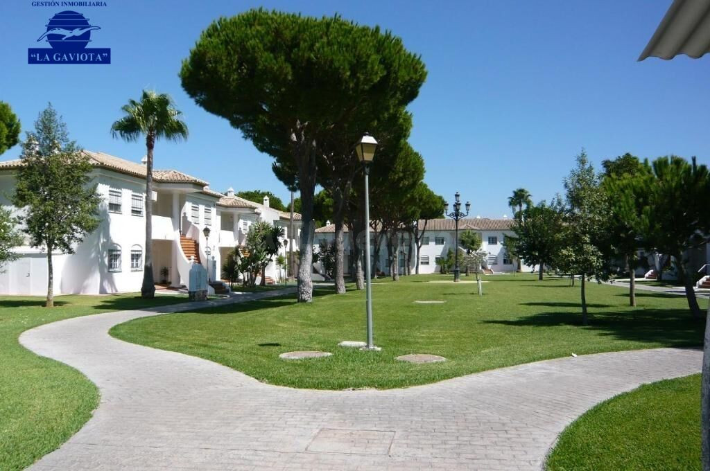 APARTAMENTO EN URBANIZACIÓN PINAR ATLÁNTICO
