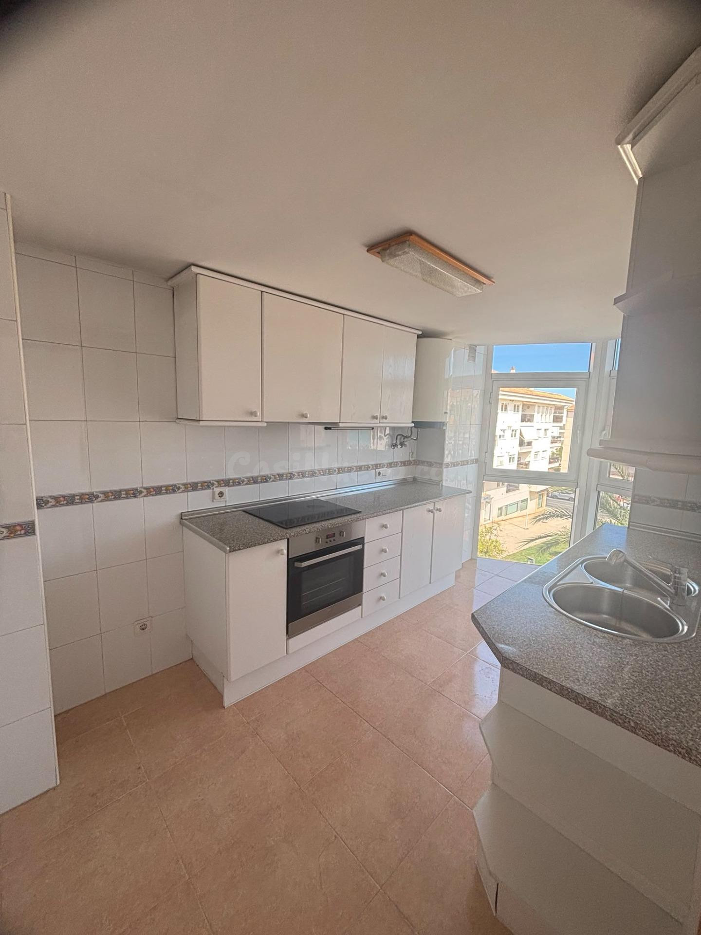 Excelente apartamento en Segunda Línea - foto 2