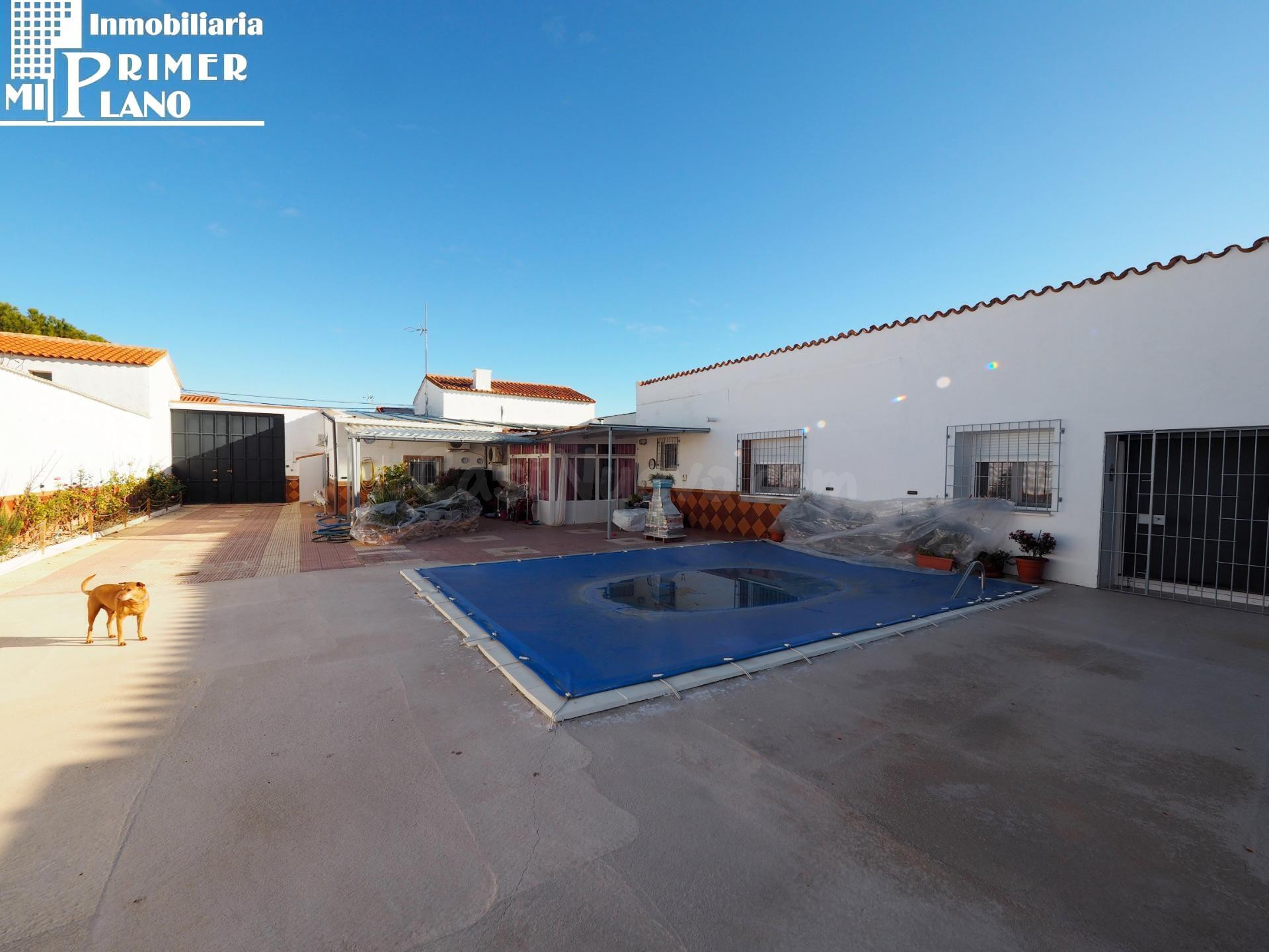 Espectacular Casa Rural en Cinco Casas – Sostenible y Lista para Entrar a Vivir