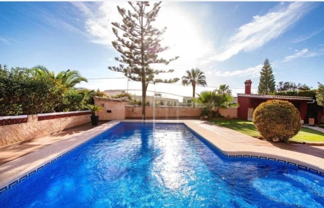 Espectacular Villa con Vistas al Mediterráneo, Piscina Priva