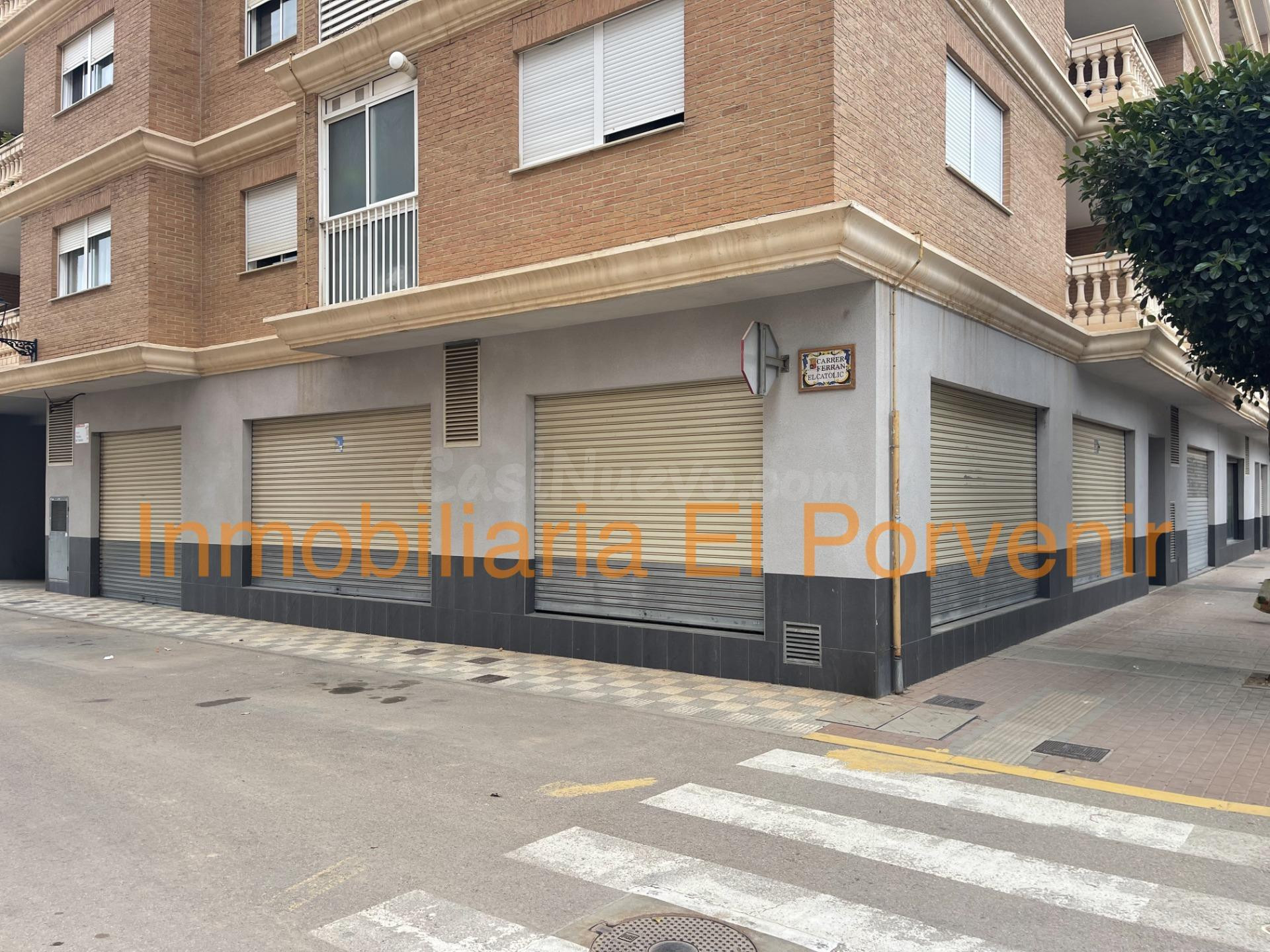 Local comercial 700m² en alquiler - Comunidad valenciana