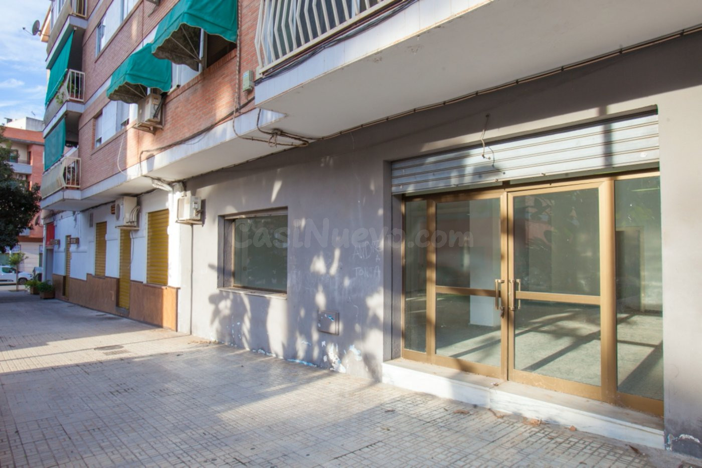 Magnifico local en motril