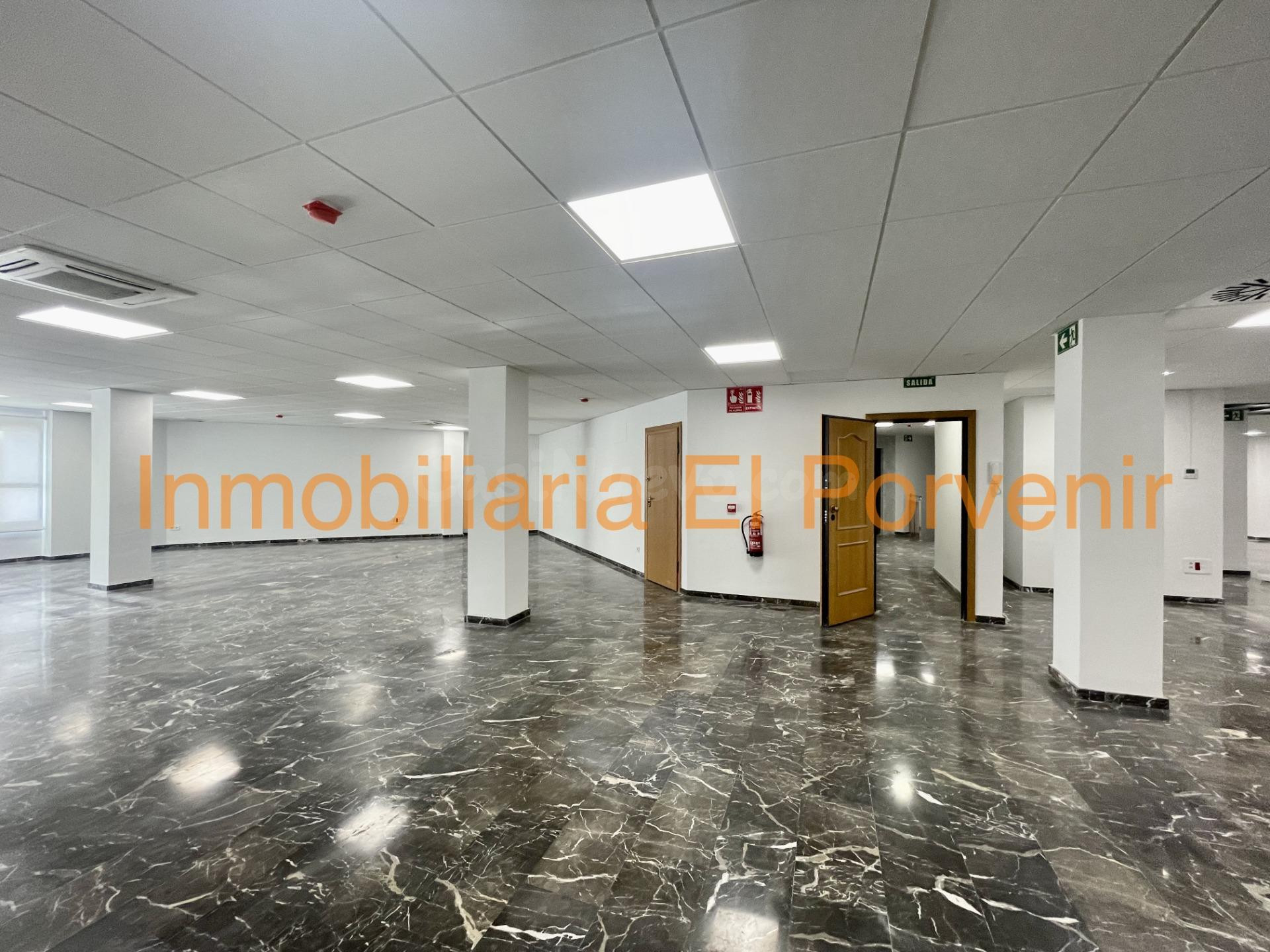 Oficina 623m² en alquiler - Estacion metro nueva