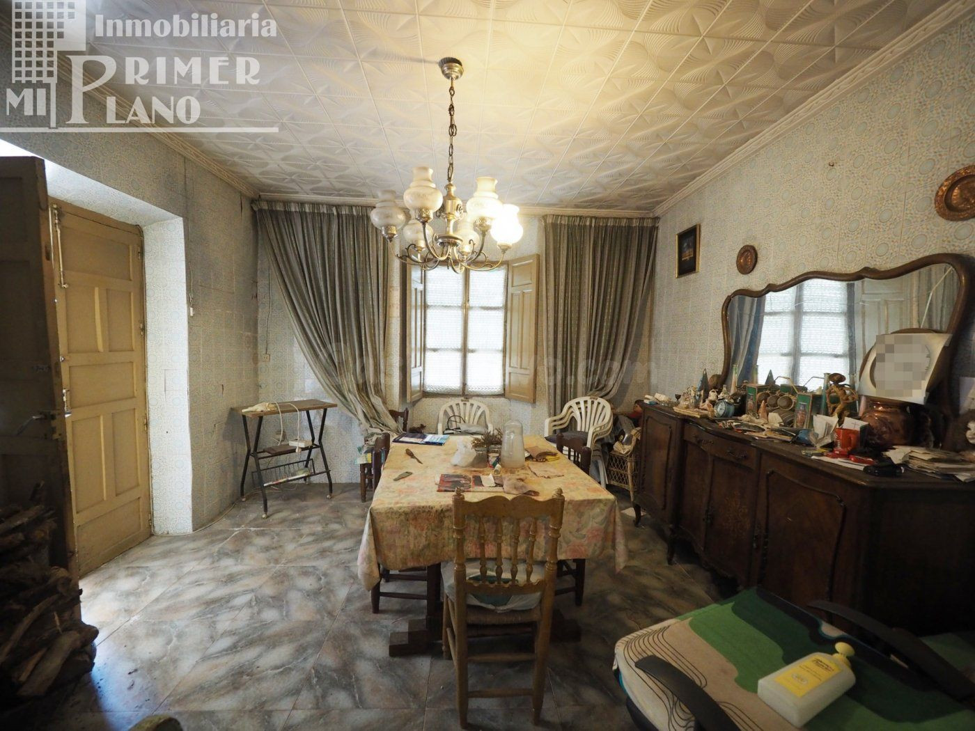 *Casa para reformar o derribar en el centro con 196 m2, por sólo 69.000 Euros*