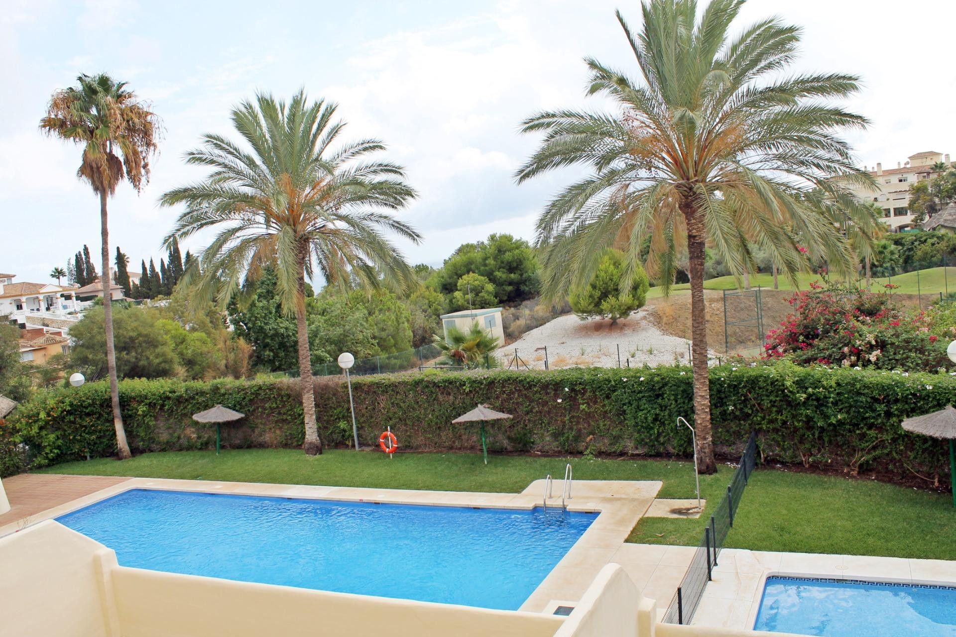 Alquiler de plaza de garaje Arenal Golf en Benalmádena, Málaga, Costa del Sol