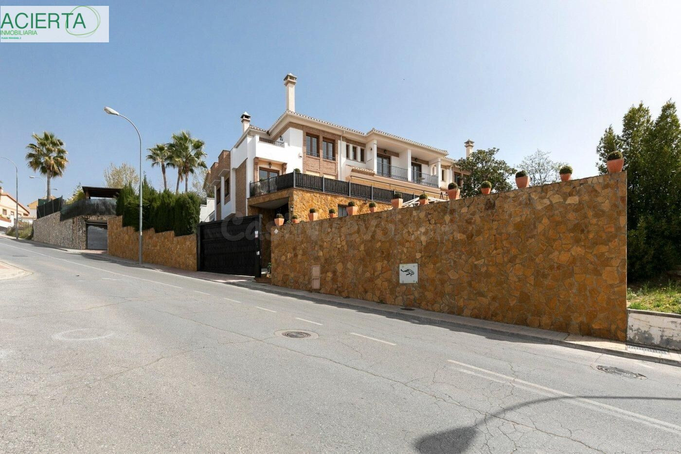 Villa de lujo en Huetor