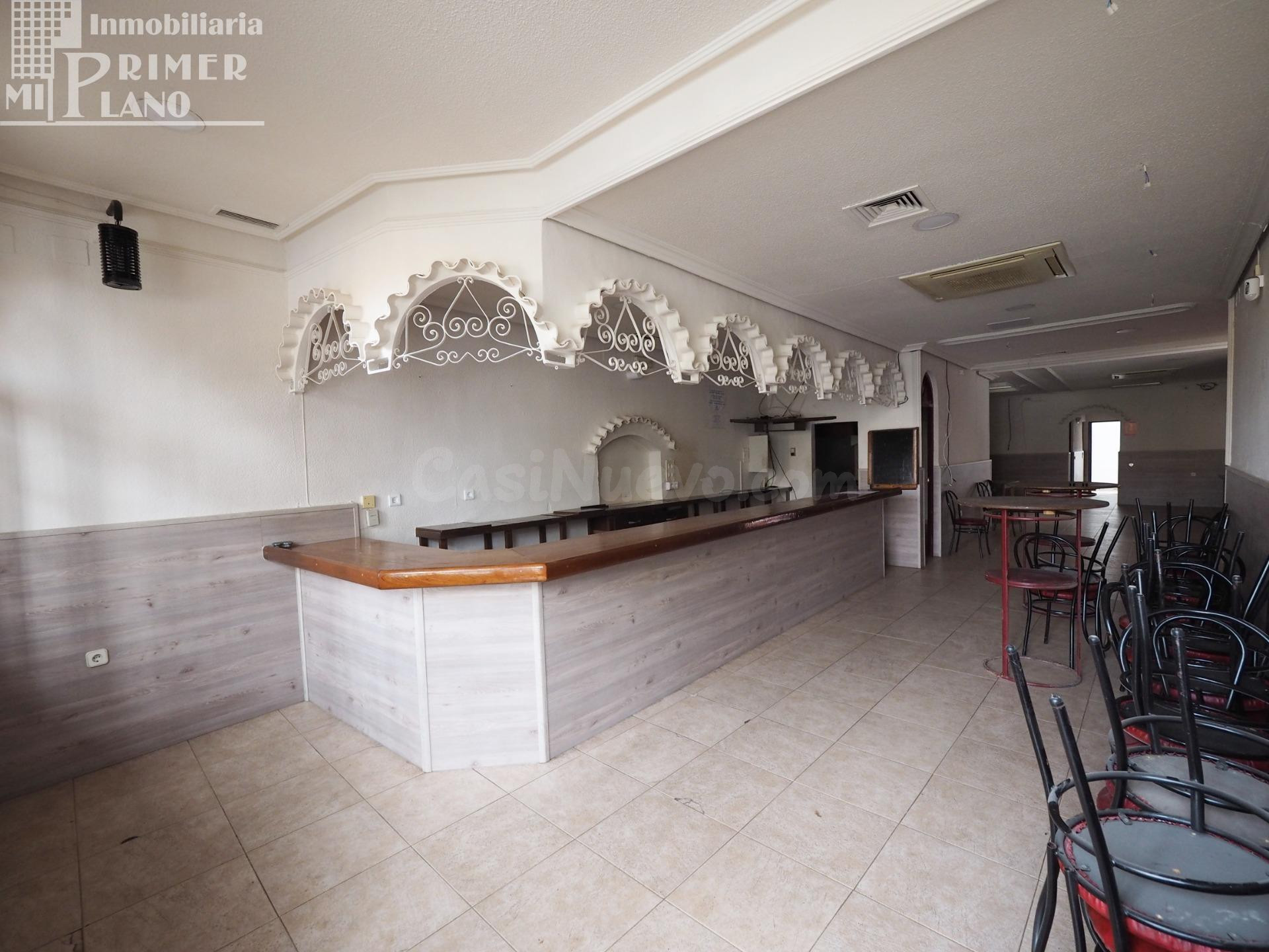 *Se vende local en Argamasilla de Alba con 330 metros cuadrados de parcela*