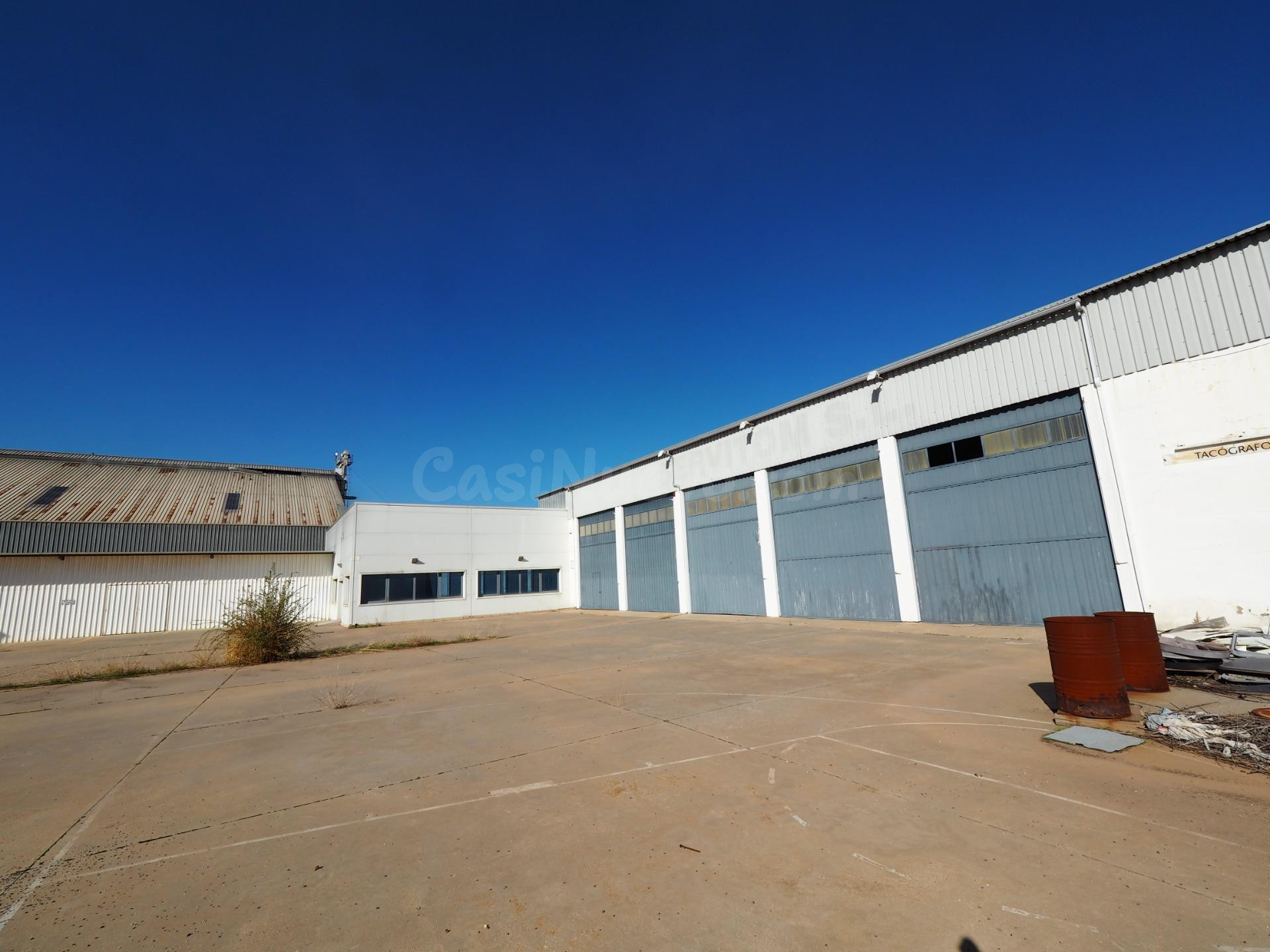 Venta de Nave Industrial en Tomelloso – 4.708 m2 de Superficie en Excelente Ubicación