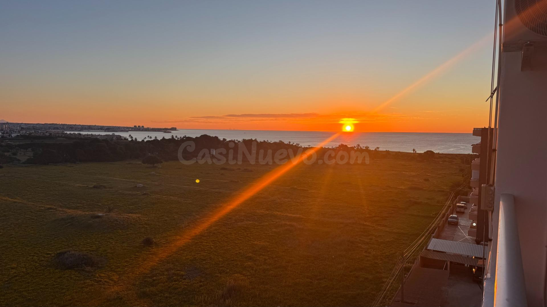 Ático TOP en Punta Prima con vistas al mar y licencia turística – ¡listo y vuela!