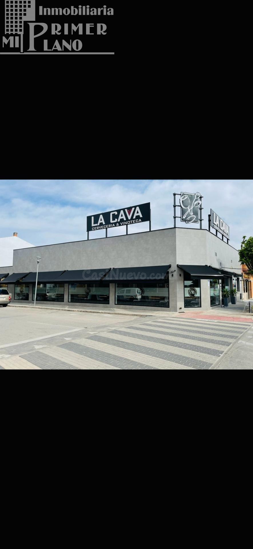 ¡Gran oportunidad de inversión! Bar restaurante completamente equipado en funcionamiento