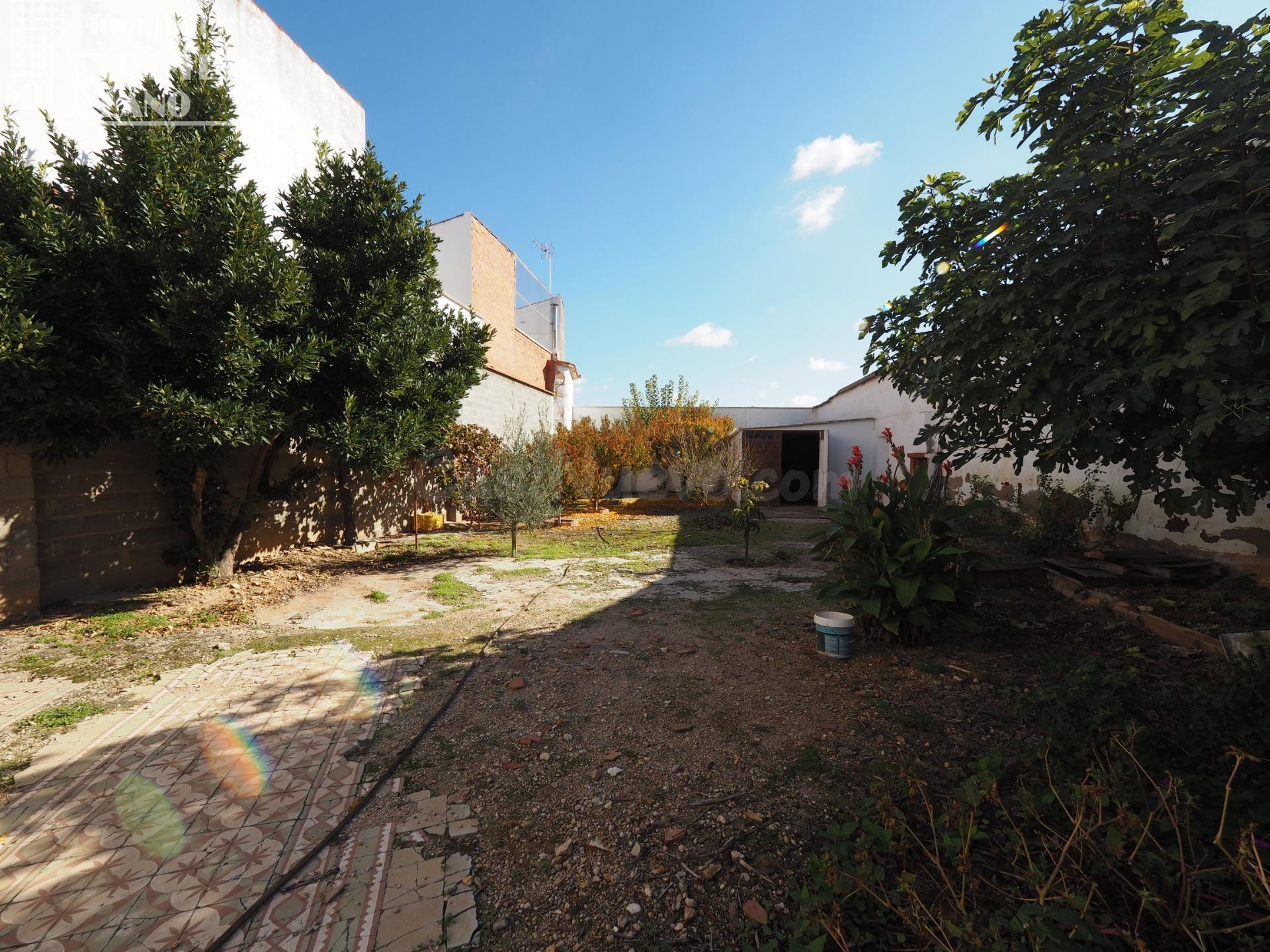 *Solar en Venta en Tomelloso, Zona Calle Manterola/calle Amparo*