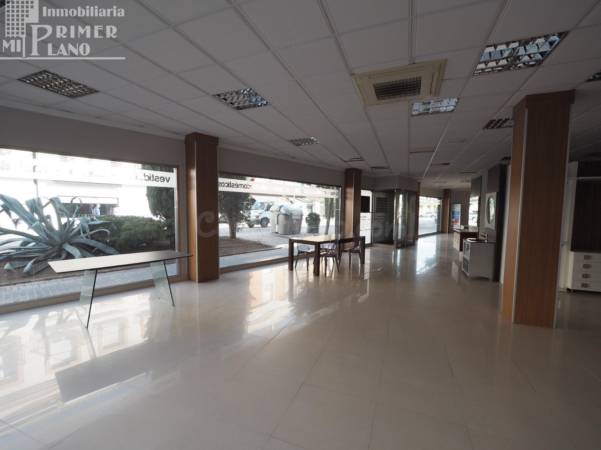 ¡LOCAL COMERCIAL EN ALQUILER EN TOMELLOSO – ZONA CALLE ORIENTE!