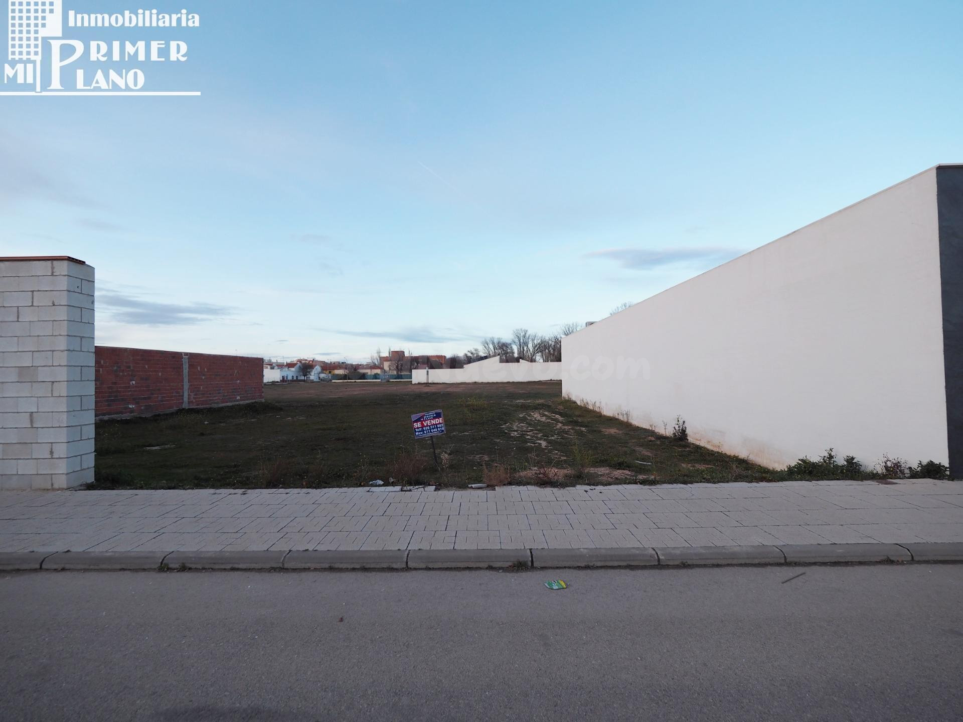Terreno urbano en venta en Tomelloso – ¡Ubicación estratégica en zona de crecimiento!