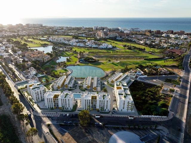 PISO EN VENTA EN ROQUETAS DE MAR, ALMERÍA