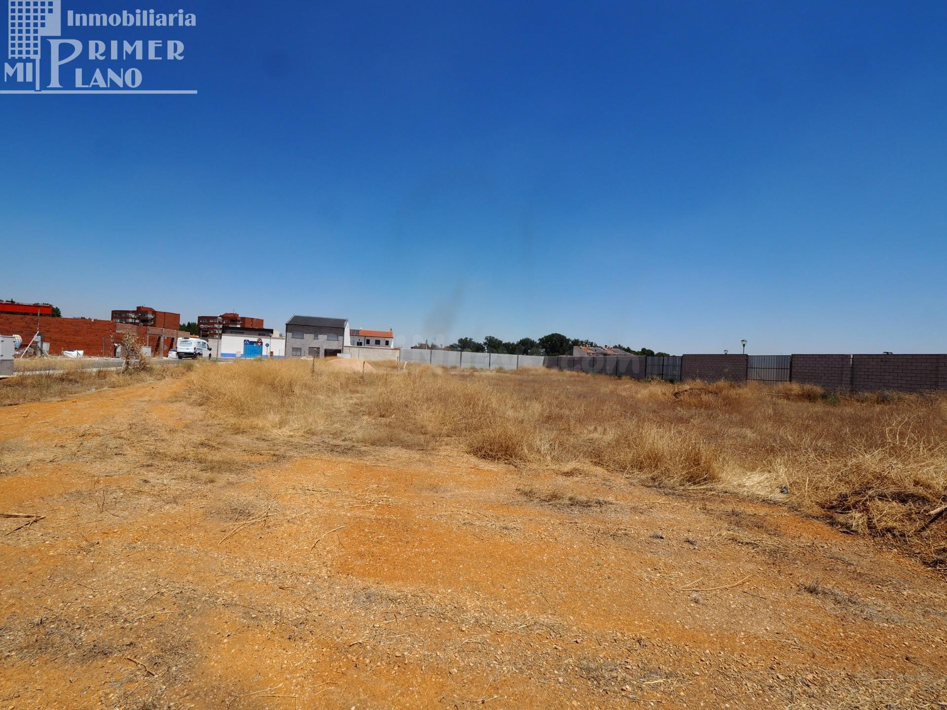 Solar Urbano en Esquina en Venta – Polígono 20, Tomelloso