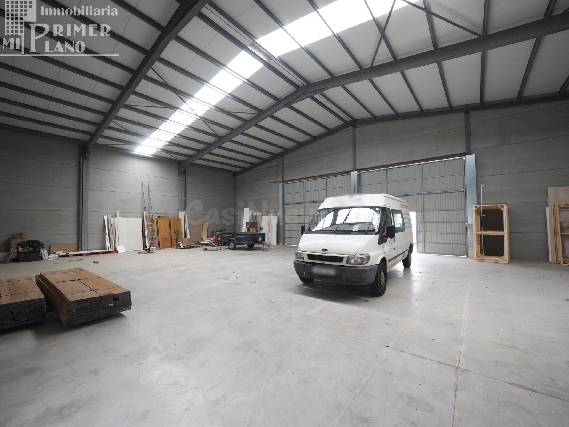 Nave Industrial en Alquiler en Tomelloso - junto a Calle Campo