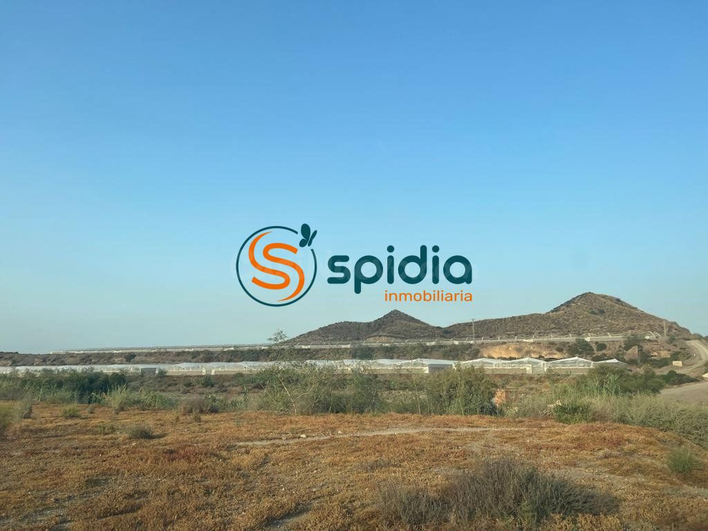 Parcela a la venta en Diputación del Cocón