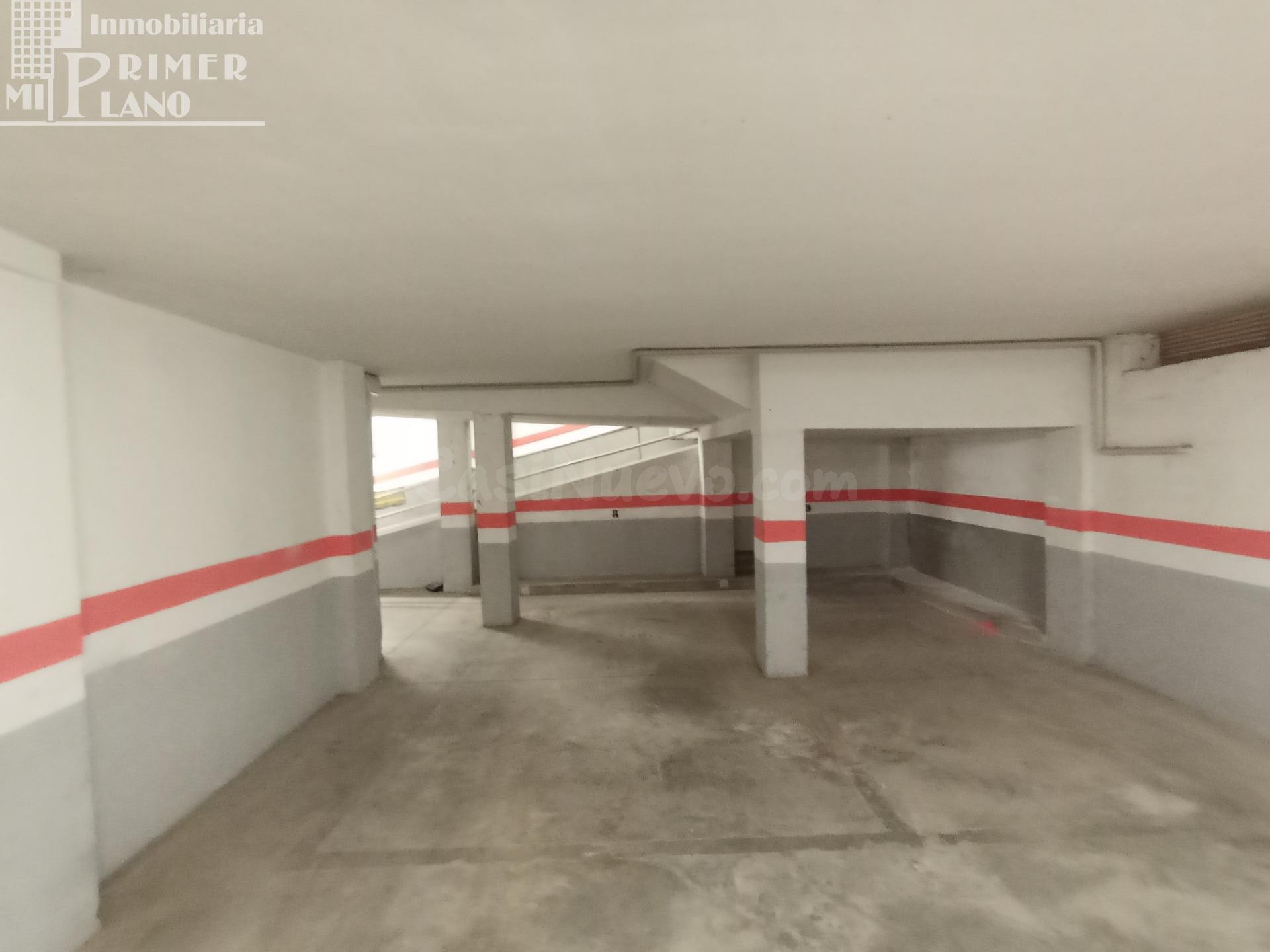 Oportunidad Única en venta y alquiler: Parking en el centro de Tomelloso