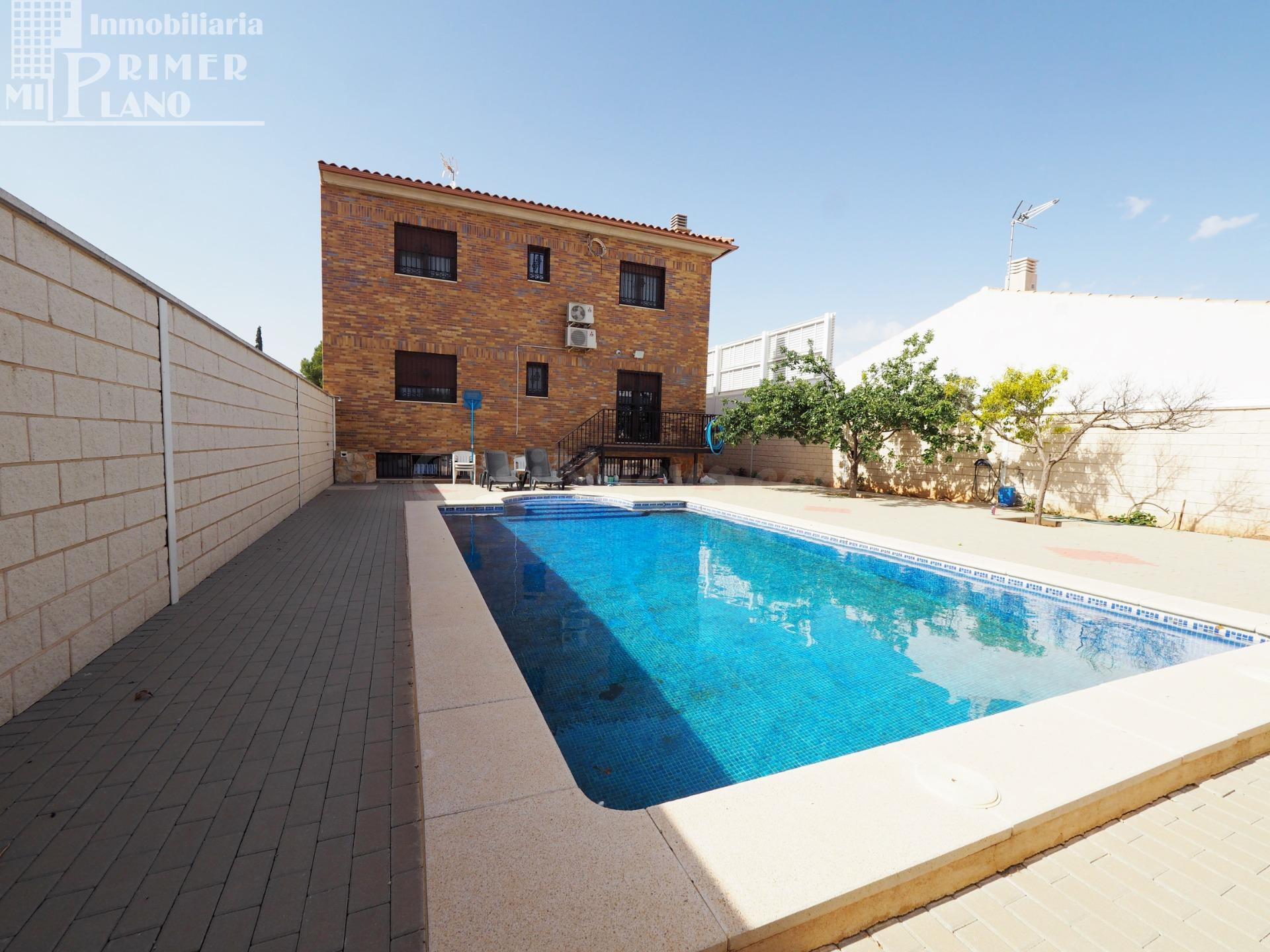 Espectacular Casa en Tomelloso - Polígono 20 por 580.000€