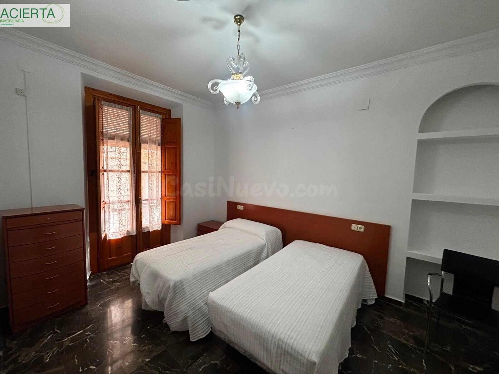 Apartamento para estudiantes,  de un dormitorio en el centro de Granada