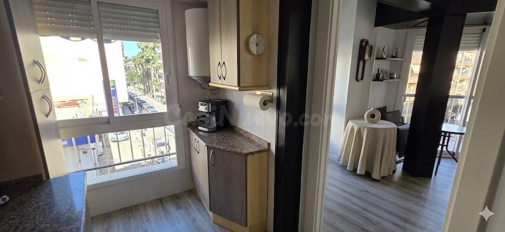 Encantador Apartamento Reformado en el Corazón de Águilas