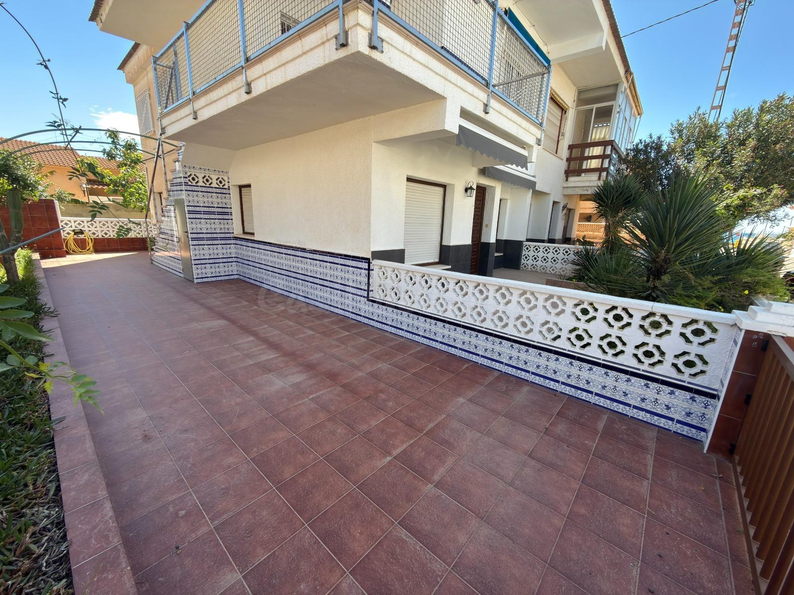 VENTA DE DUPLEX EN CALABARDINA A 84M DE LA PLAYA