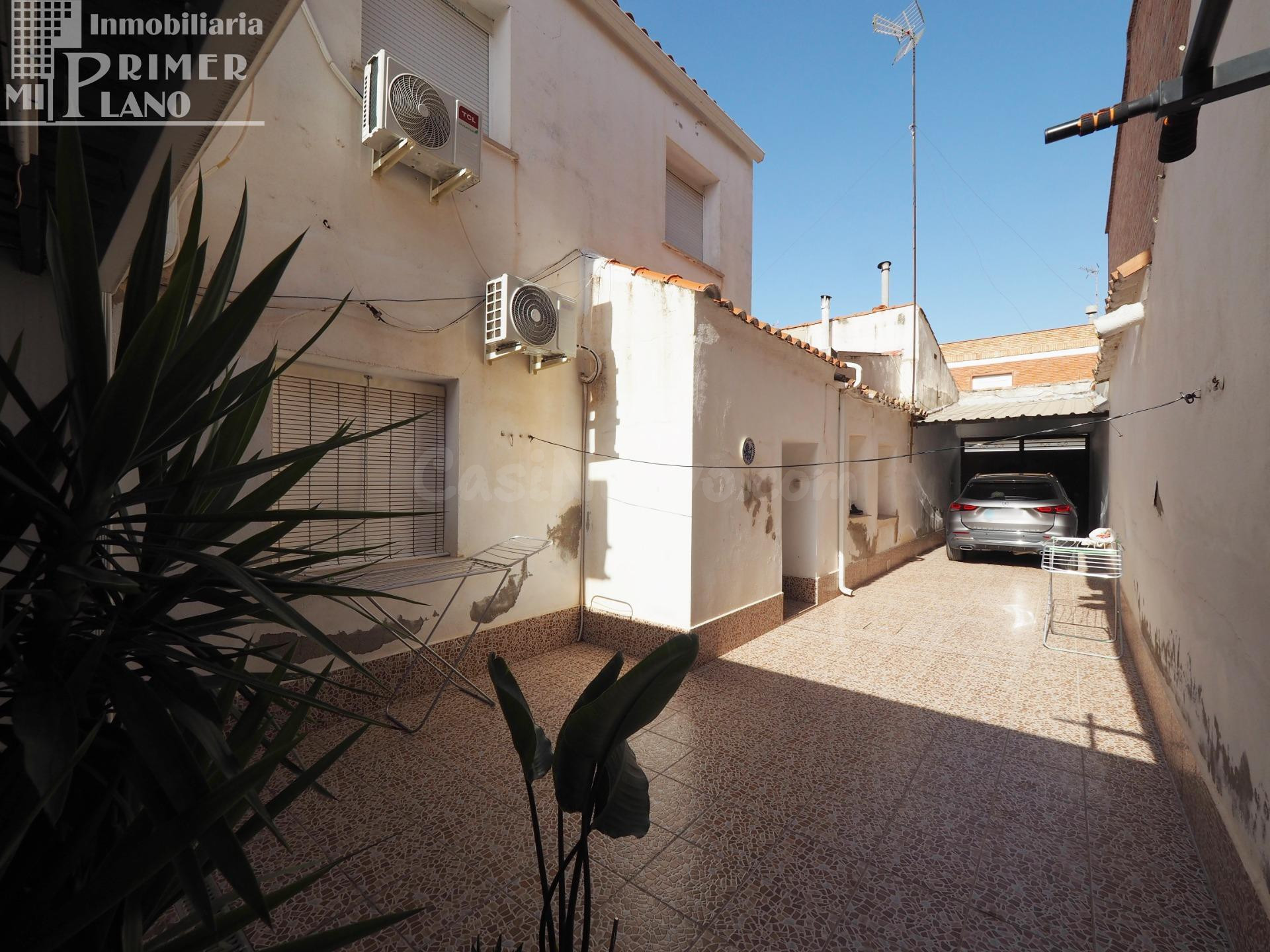 Amplia Casa en el Centro de Tomelloso por 195.000€
