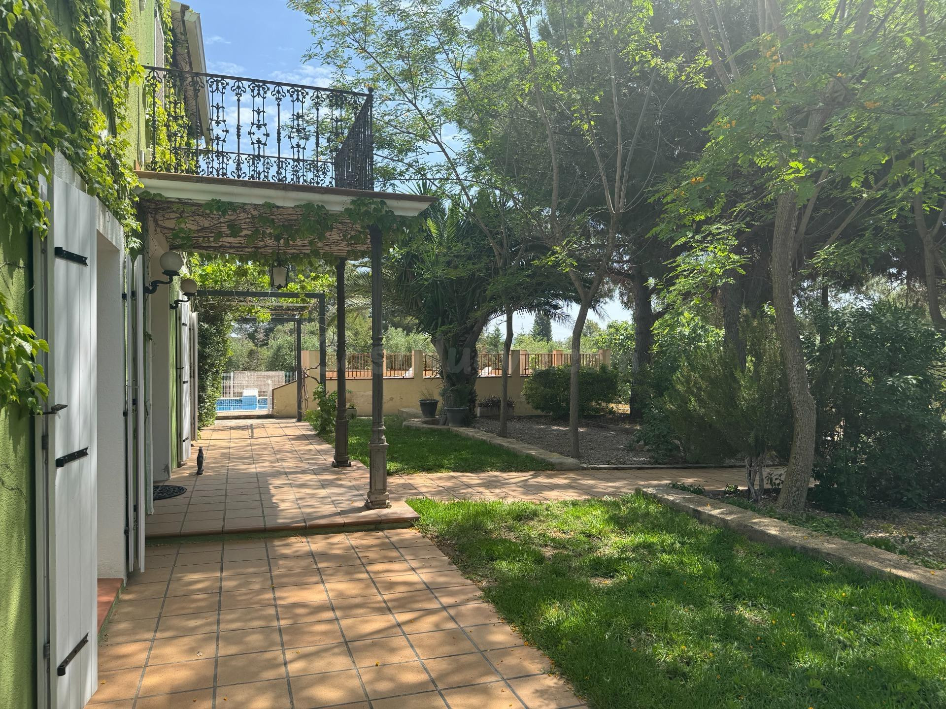 Finca exclusiva en Santa Oliva (Baix Penedès)