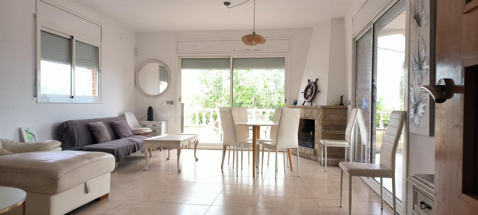 Chalet Independiente en venta en Segur De Calafell - foto 5