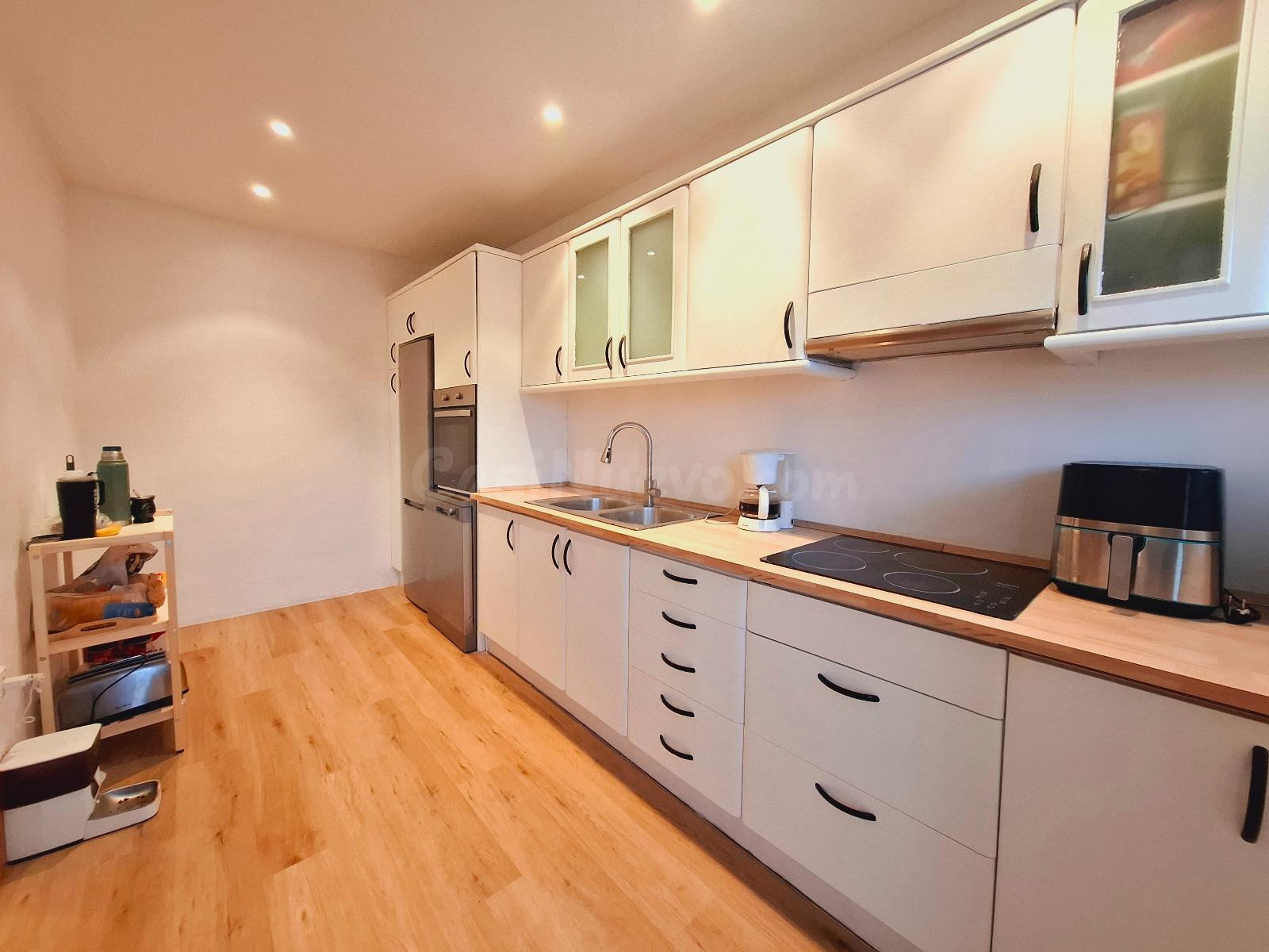 Chalet adosado en Segur de Calafell – Zona Centro, con pisci - foto 4