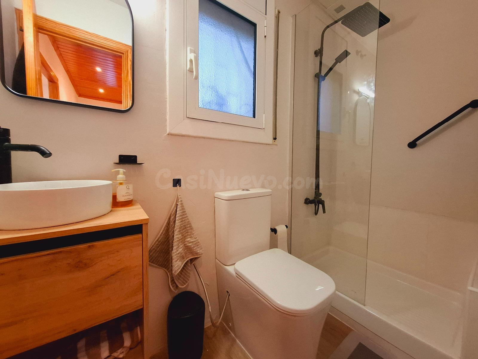Chalet adosado en Segur de Calafell – Zona Centro, con pisci - foto 5