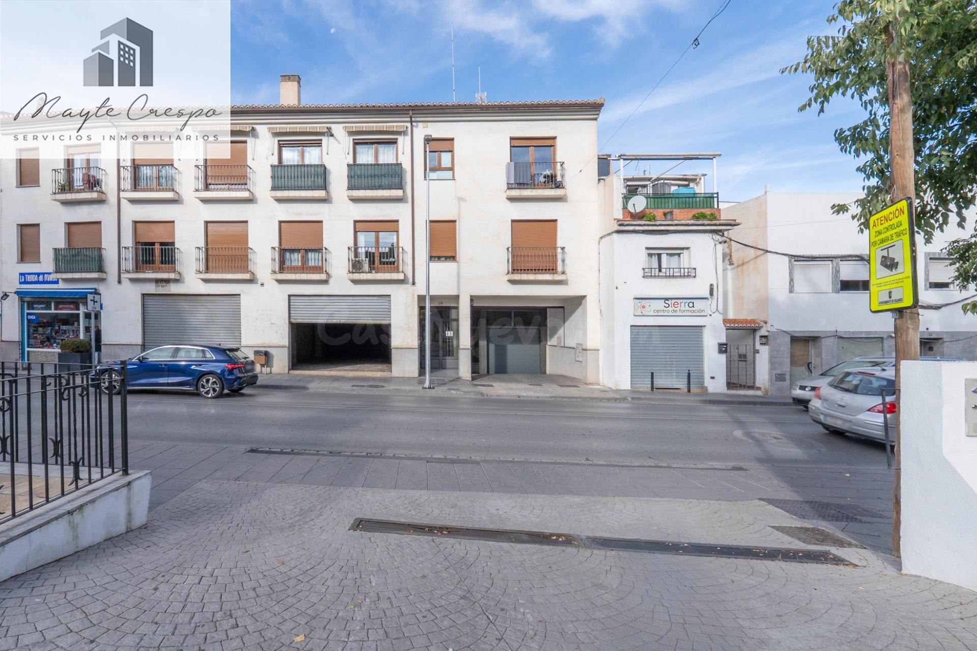 Local Comercial justo a Mercadona de Ogíjares.