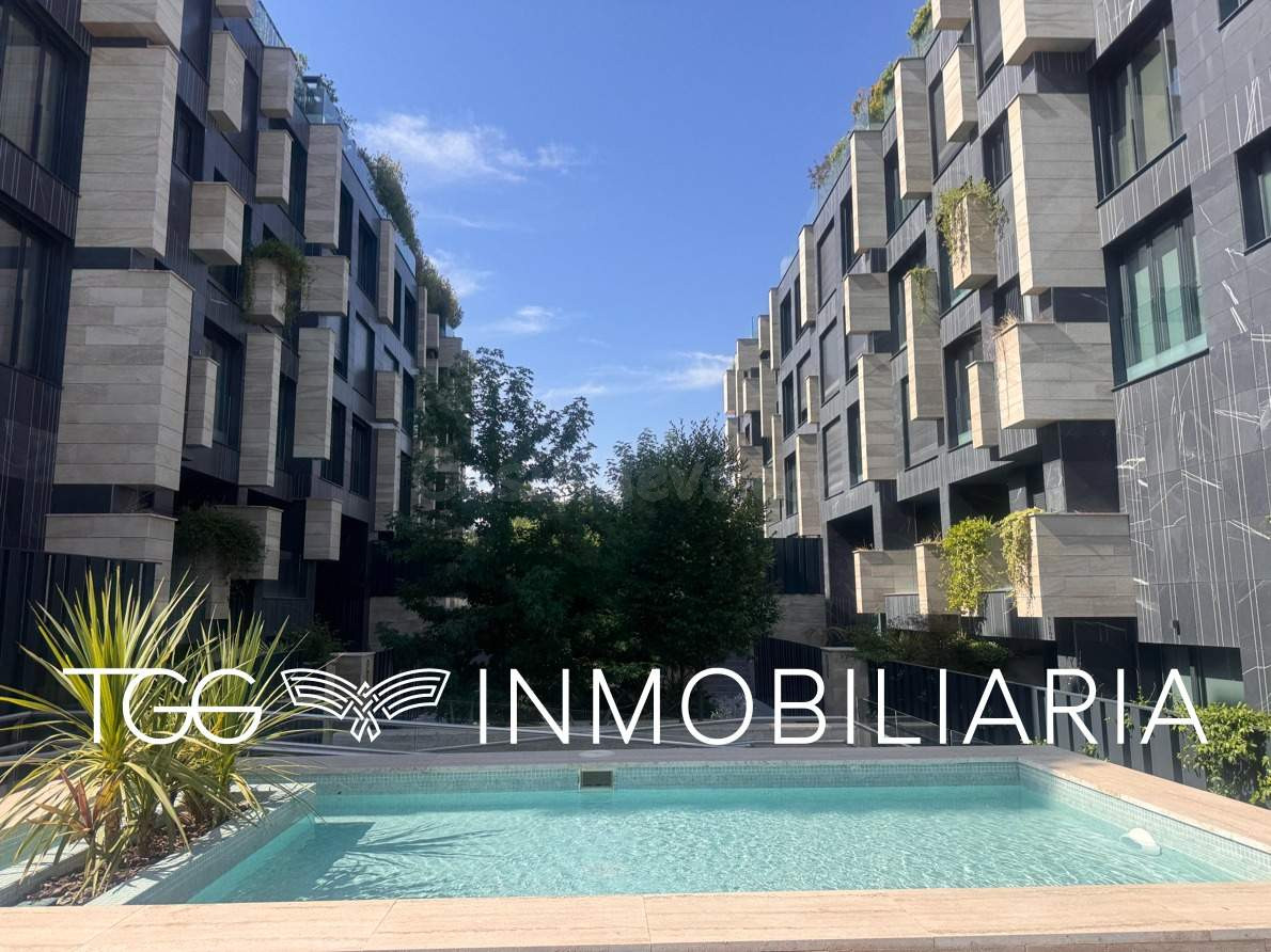 Planta baja 3 habitaciones 158m² en venta - Peñagrande