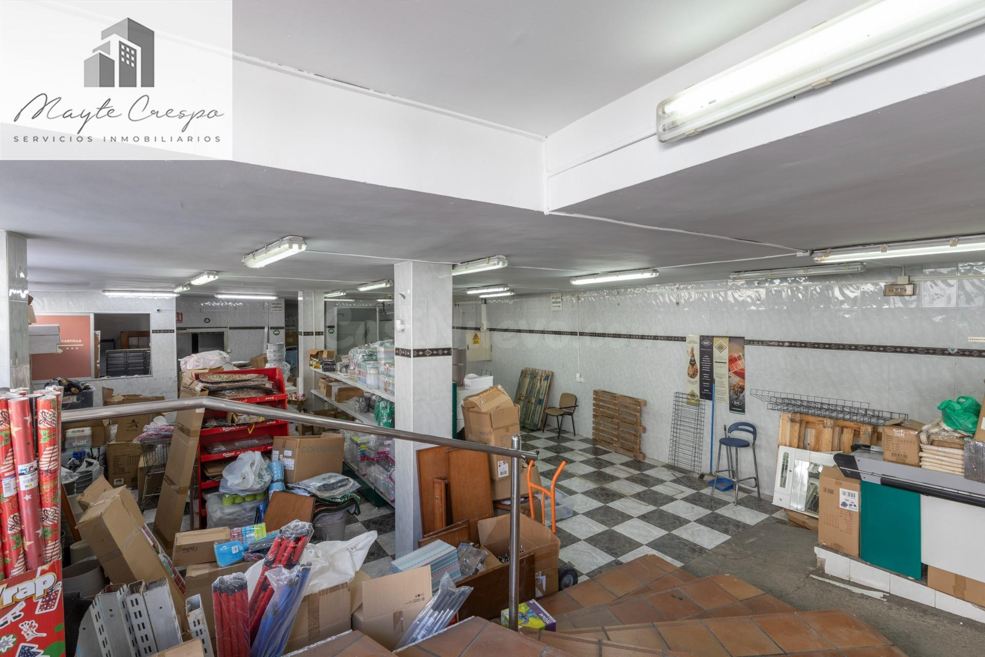 Local comercial 198m² en venta - Barriada primero de mayo